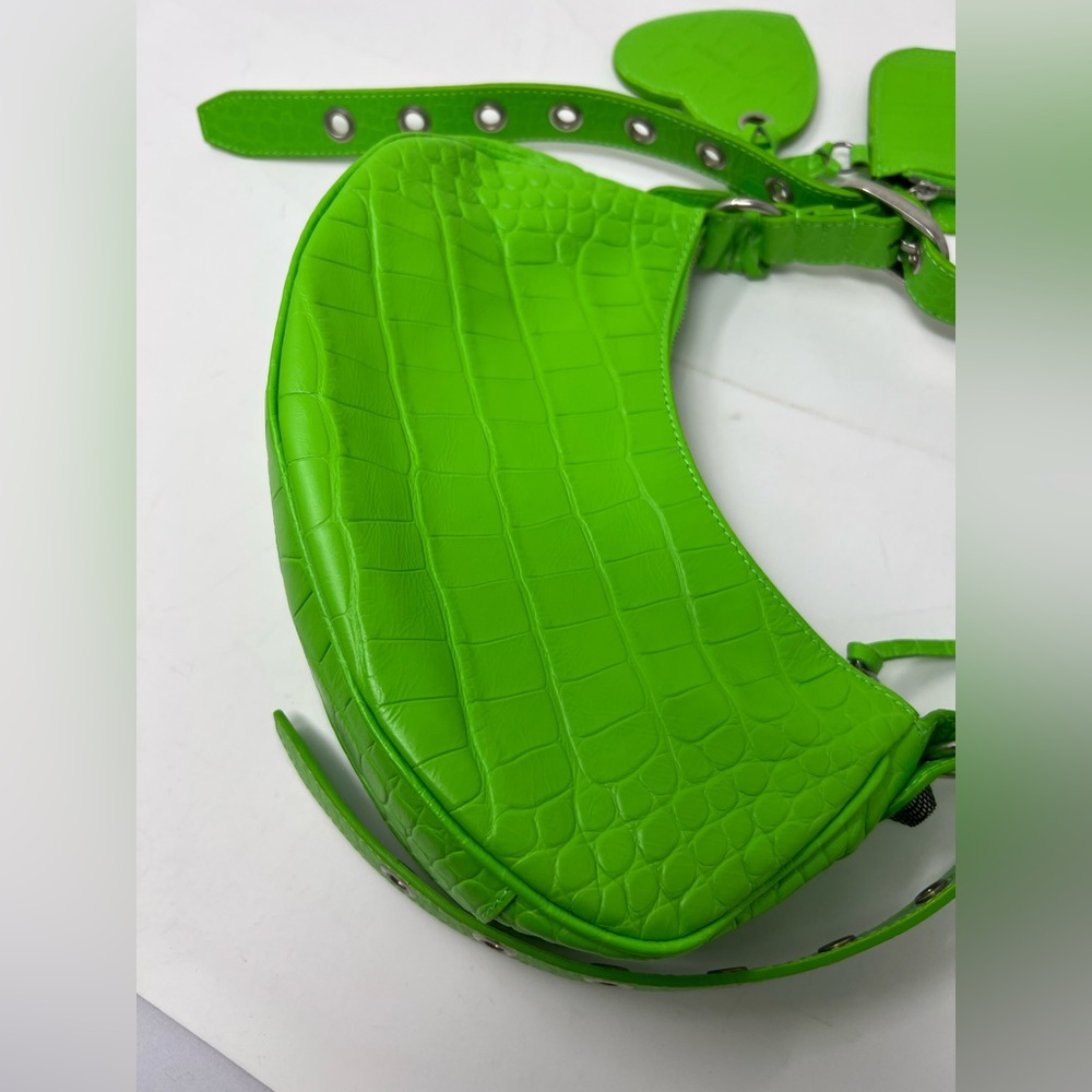 New Balenciaga Le Cagole XS studded neon croc-effect leather bag - Picture 7 of 13